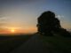 Die Kapelle von Baltersweil bei Sonnenaufgang (Foto: Martin Dühning)