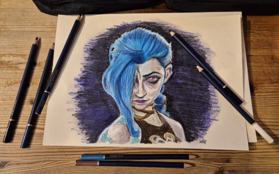 Jinx aus Arcane, gezeichnet mit Castle Arts Buntstiften (Grafik: Martin Dühning)